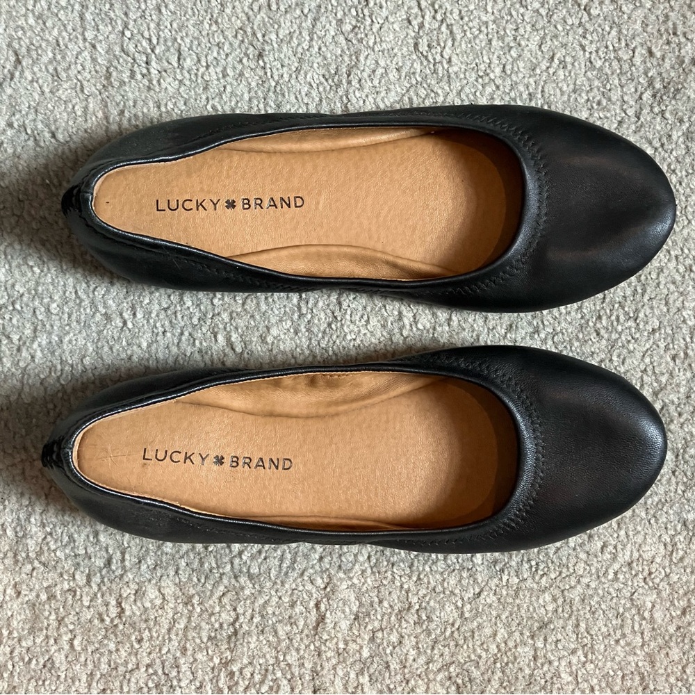 Lucky brand women’s flats black 8